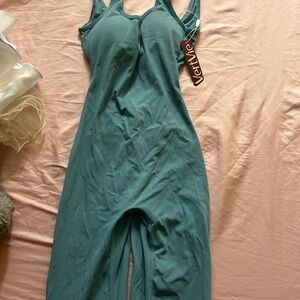 Vertvie Teal Sleeveless Jumpsuit
